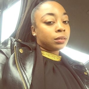 Meet your Posher, Victoria